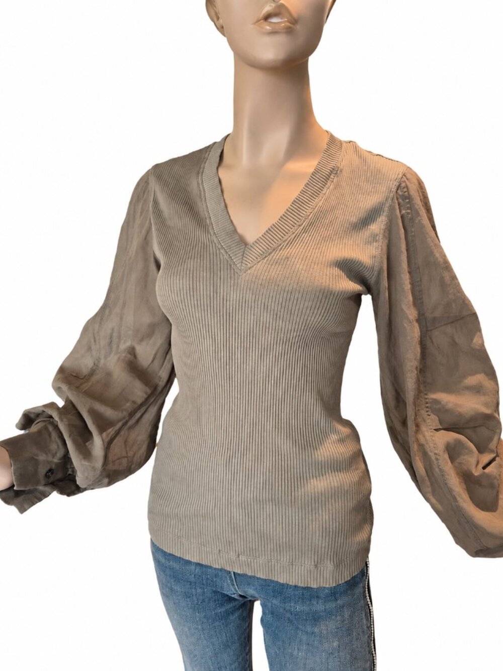 Brunello Cucinelli Ribbed Cotton Top with Sheer Sleeves – Made in Italy. SizeM